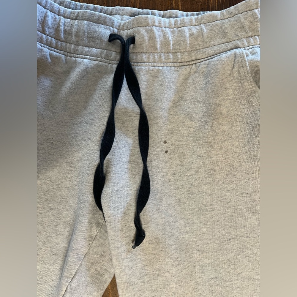 2 Victoria’s Secret Pink Jogger Pants - Picture 9 of 10